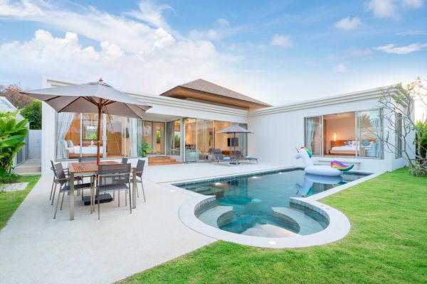 Cost of Concrete Pool Patio Installation in Jefferson City