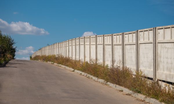 Cost of Cement Fence Installation in Jefferson City