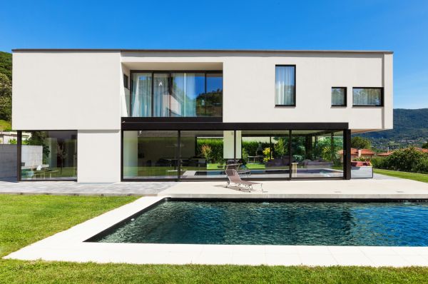 Cost of Poolside Concrete Construction in Jefferson City