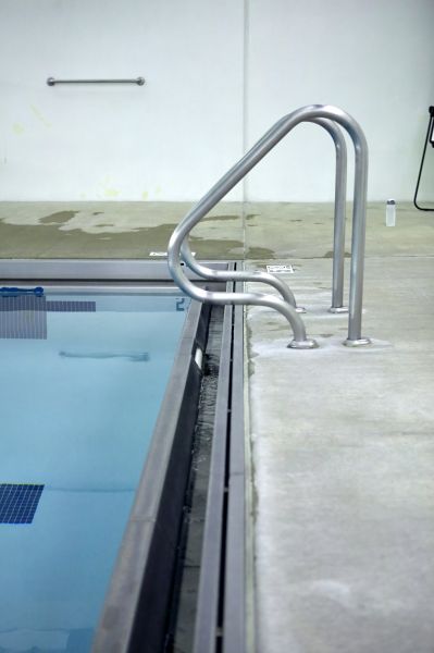Cost of Poolside Concrete Paving in Jefferson City