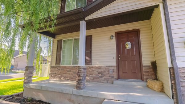 Cost of Concrete Porch Installation in Jefferson City