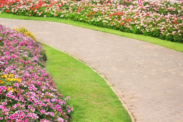Cost of Concrete Walkway Service in Jefferson City