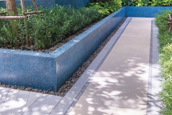 Cost of Outdoor Walkway Construction in Jefferson City